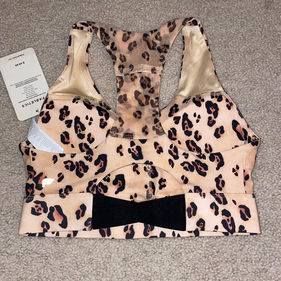 FABLETICS two piece workout set - Picture 5 of 8
